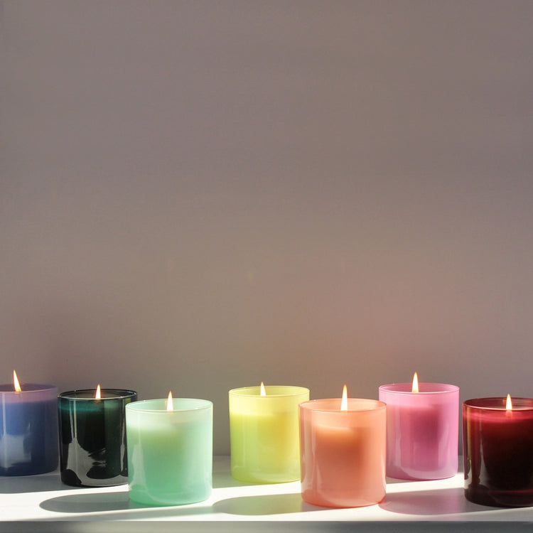 Midnight Hue Black Iris Candle