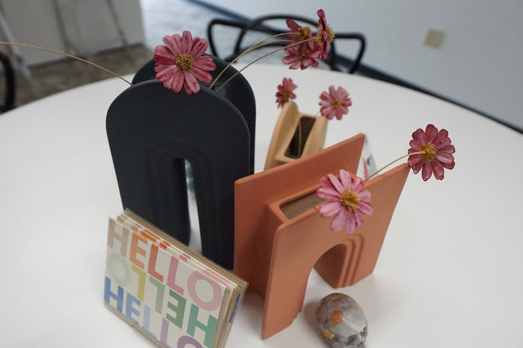 Terracotta Vase - Sable