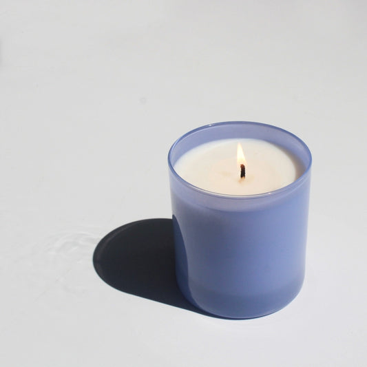 Midnight Hue Black Iris Candle