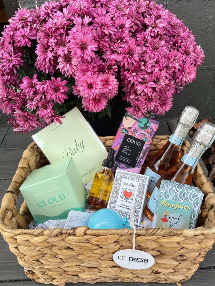 Large Customized Gift Basket - Welcome Home New Mommy