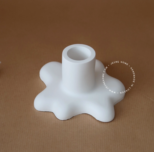 White Wavy Taper Candle Holder