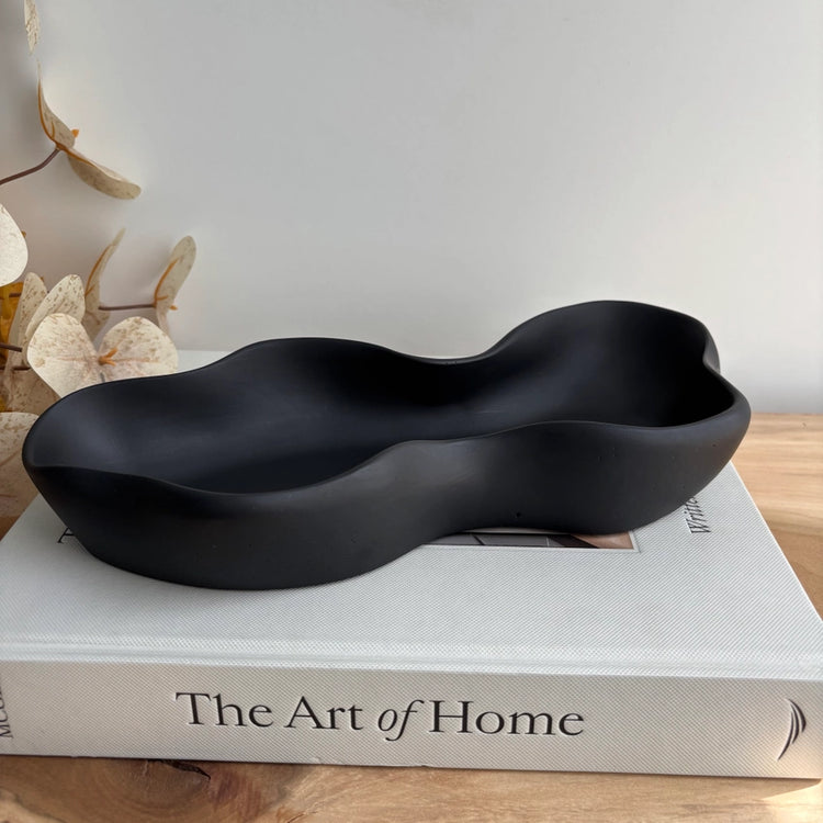 Curvy Black Concrete Bowl