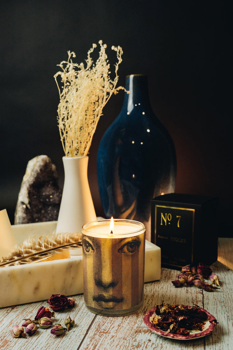 No 7 Violet Wood Wrapped Candle